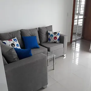 Comfy 2 Bedroom Apartamento